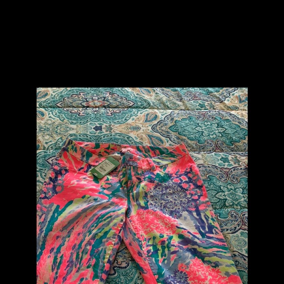 Lilly Pulitzer Pants - Lilly Pulitzer Callahan chinos. She 6 BNWT